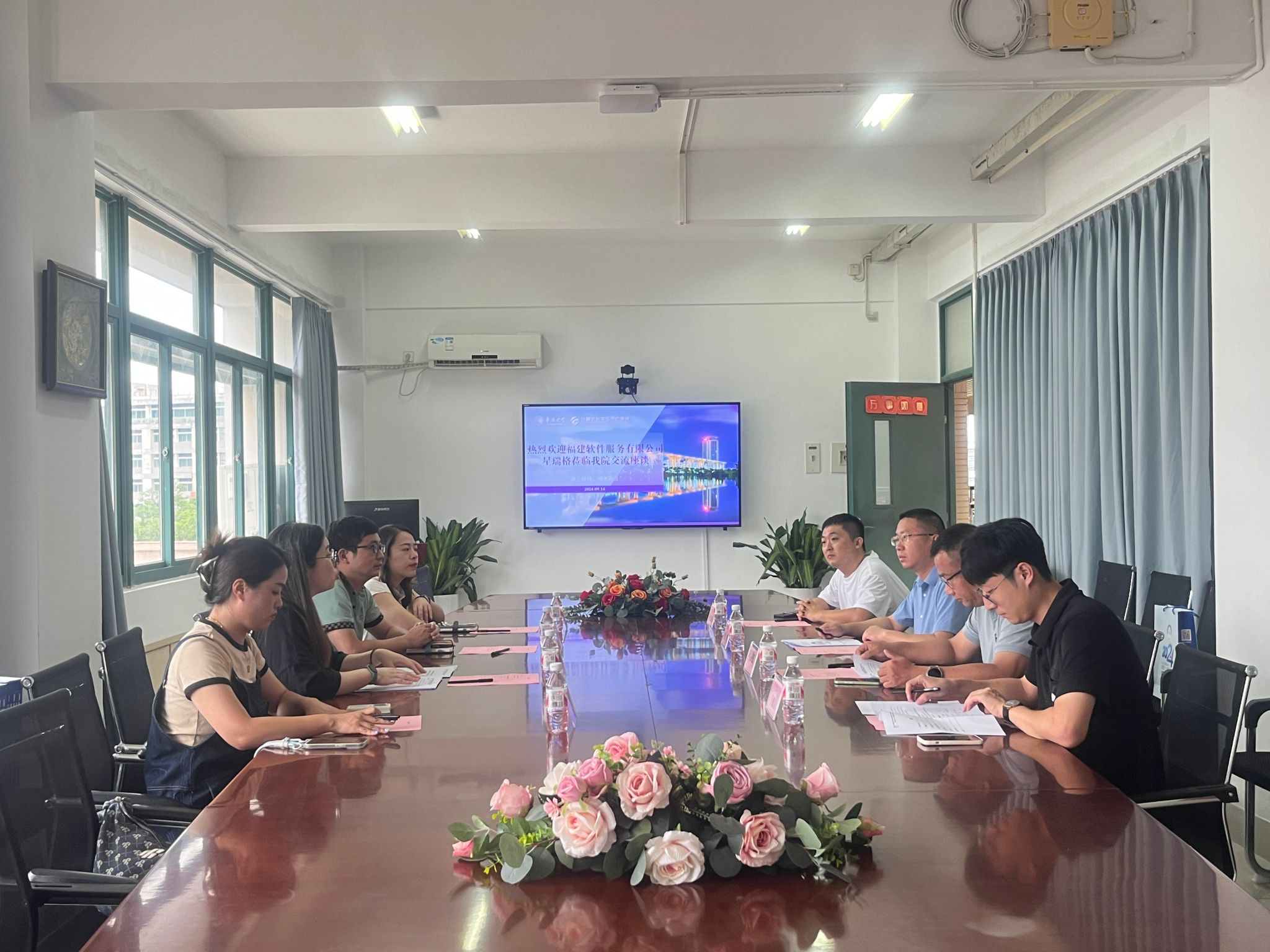 海峡两岸信息服务创新大赛暨福建省计算机软件设计大赛走进我院 深化产教融合，共育软件开发新秀